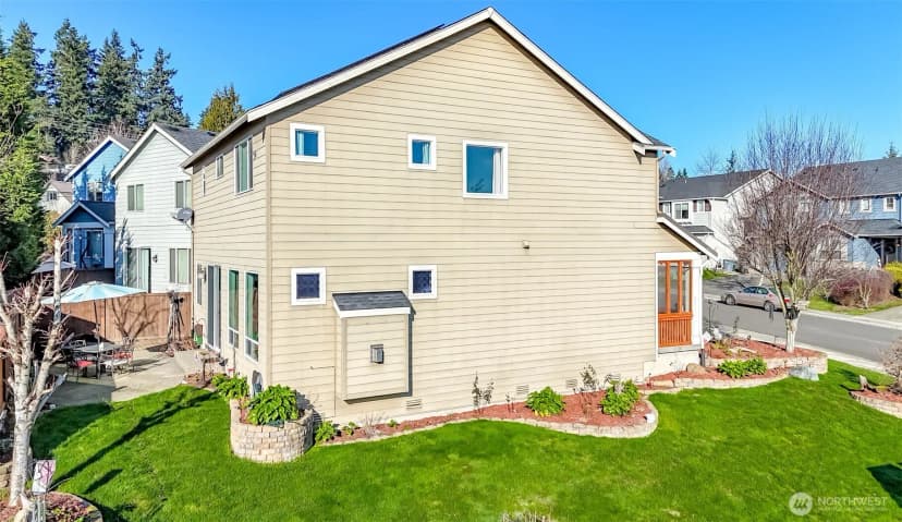 Property photo for 6820 9th Street E, Fife photo 32