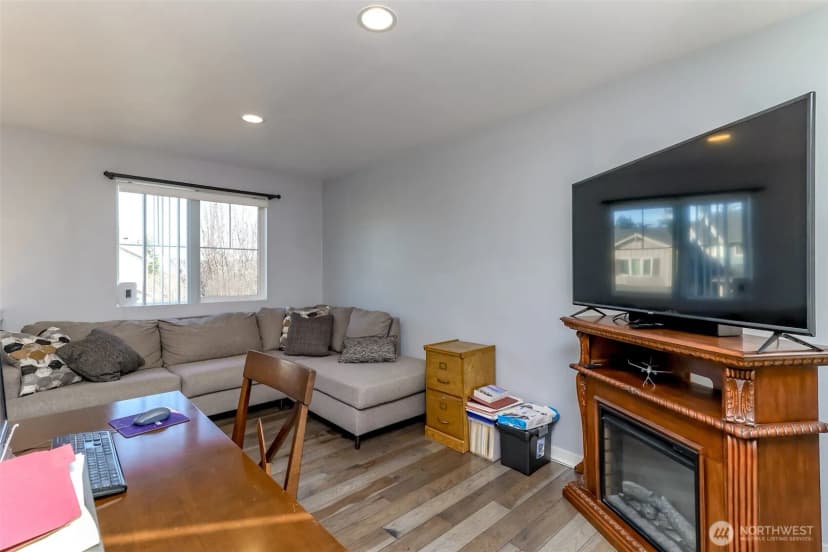 Property photo for 6820 9th Street E, Fife photo 18