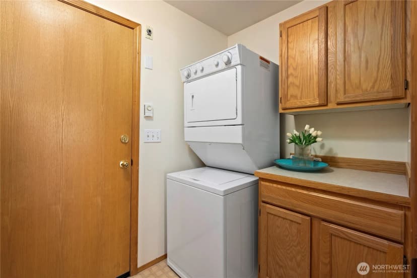 Property photo for 161 W Whidbey Avenue #21, Oak Harbor photo 18