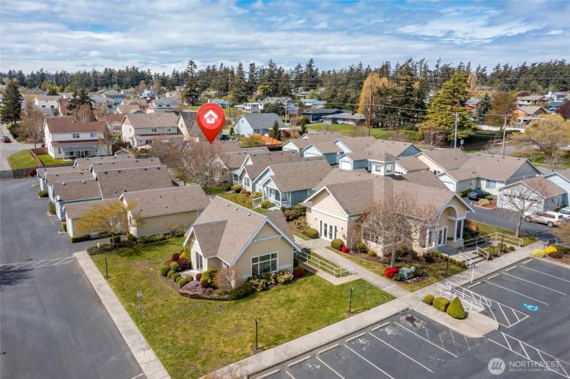 Property photo for 161 W Whidbey Avenue #21, Oak Harbor photo 9
