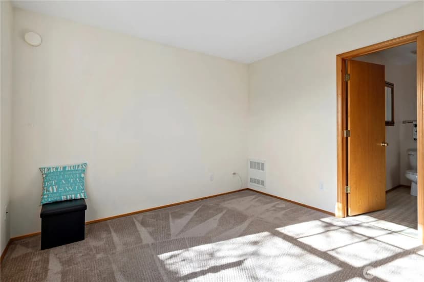 Property photo for 161 W Whidbey Avenue #21, Oak Harbor photo 26