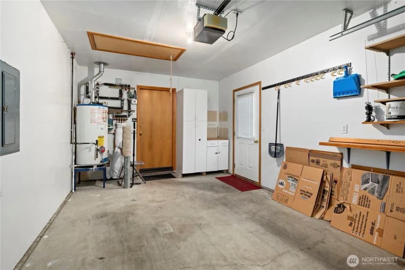 Property photo for 161 W Whidbey Avenue #21, Oak Harbor photo 19