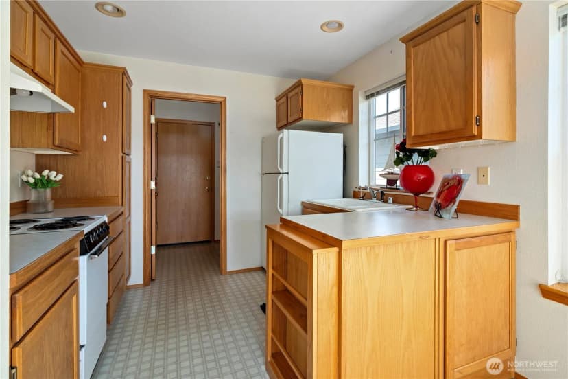 Property photo for 161 W Whidbey Avenue #21, Oak Harbor photo 17