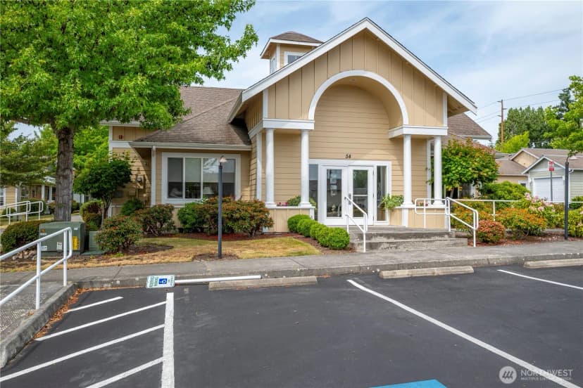 Property photo for 161 W Whidbey Avenue #21, Oak Harbor photo 33