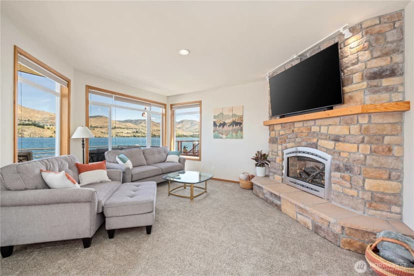 Property photo for 2031 W Terrace Avenue, Chelan photo 17