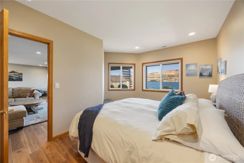 Property photo for 2031 W Terrace Avenue, Chelan photo 30