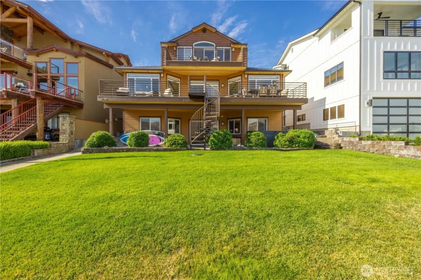 Property photo for 2031 W Terrace Avenue, Chelan photo 11