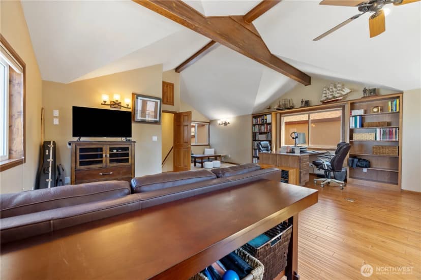 Property photo for 2031 W Terrace Avenue, Chelan photo 25