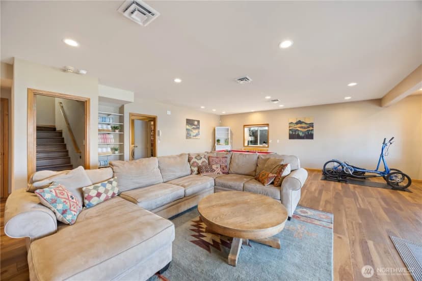 Property photo for 2031 W Terrace Avenue, Chelan photo 32