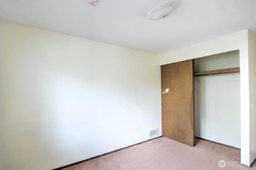 Property photo for 427 Sawmill Court Se, Olympia photo 23