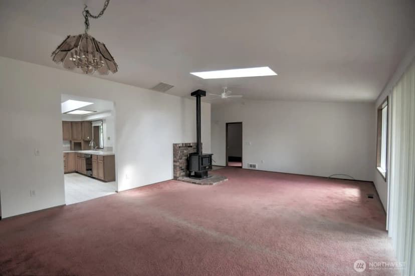 Property photo for 427 Sawmill Court Se, Olympia photo 9