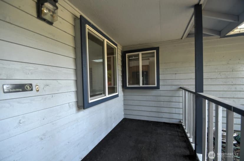 Property photo for 427 Sawmill Court Se, Olympia photo 2