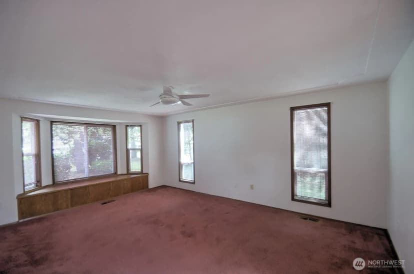 Property photo for 427 Sawmill Court Se, Olympia photo 14