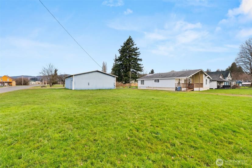 Property photo for 615 California Avenue, South Bend photo 25