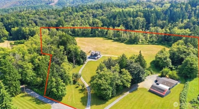 Property photo for 27806 W Gilligan Creek Road, Sedro Woolley photo 2