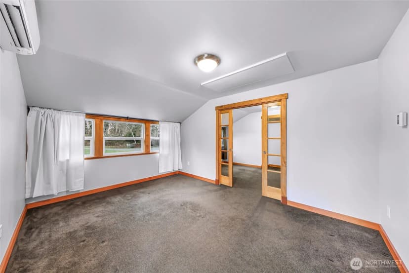 Property photo for 27806 W Gilligan Creek Road, Sedro Woolley photo 15