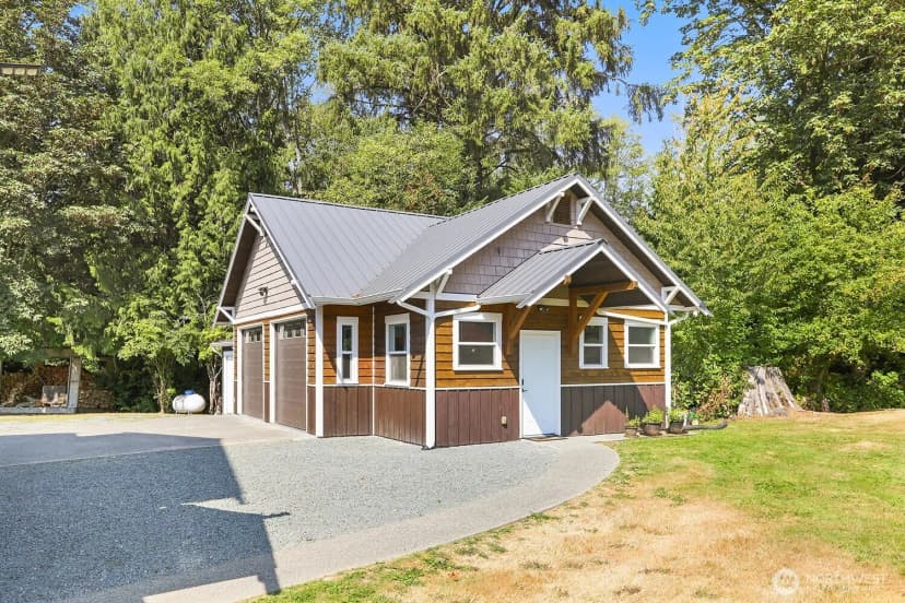 Property photo for 27806 W Gilligan Creek Road, Sedro Woolley photo 10