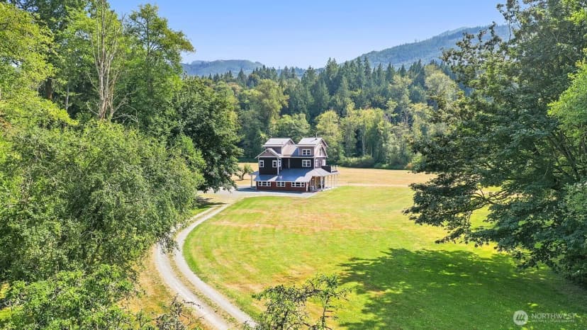 Property photo for 27806 W Gilligan Creek Road, Sedro Woolley photo 3