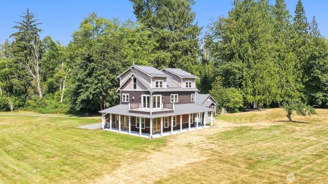 Property photo for 27806 W Gilligan Creek Road, Sedro Woolley photo 5