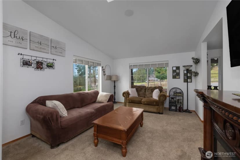 Property photo for 6 N Clear View Drive, Montesano photo 7