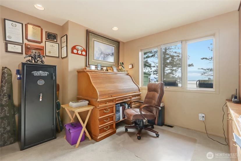 Property photo for 736 Tillamuk Drive, La Conner photo 23