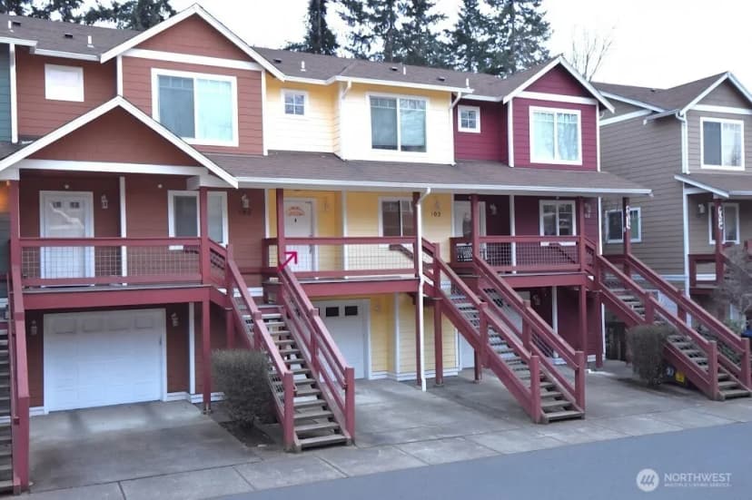 Property photo for 4035 Eliza Avenue #103, Bellingham photo 3