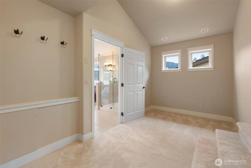 Property photo for 20 Far Summit Place, Bellingham photo 22