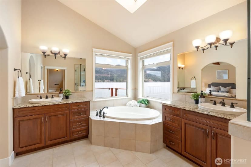 Property photo for 20 Far Summit Place, Bellingham photo 19