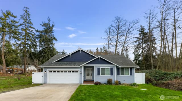 Property photo for 1989 Virginia Avenue, Coupeville