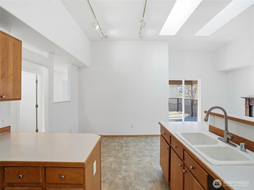 Property photo for 2556 Nw Norwood Street, Camas photo 16