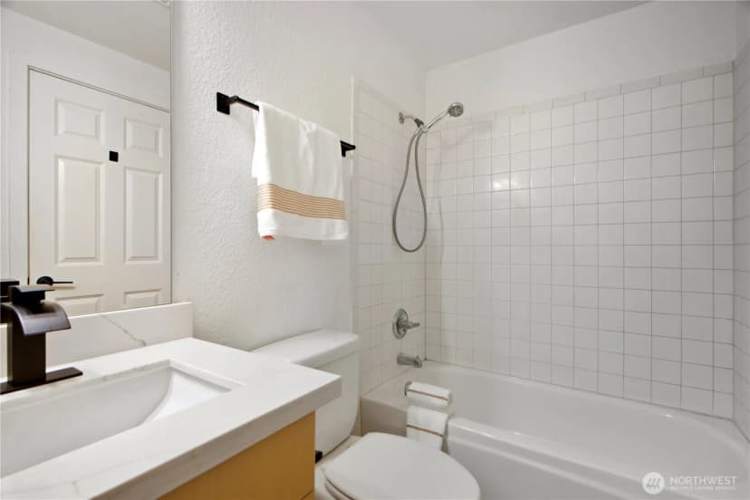 Property photo for 12607 Se 41 Place #h208, Bellevue photo 17