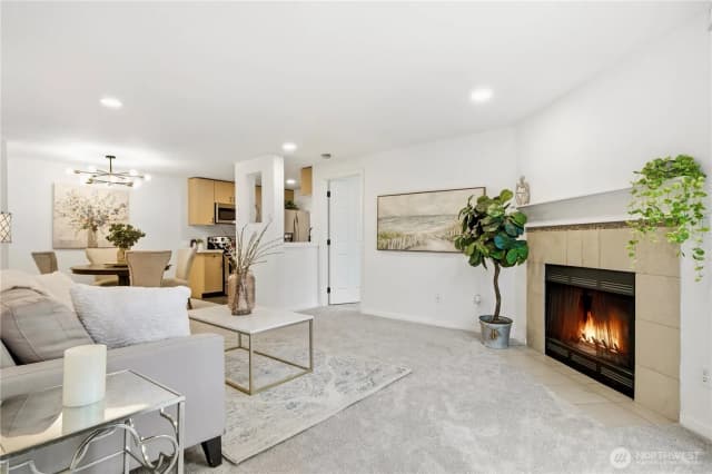 Property photo for 12607 Se 41 Place #h208, Bellevue photo 2
