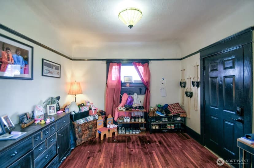 Property photo for 1017 S 48th Street, Tacoma photo 2