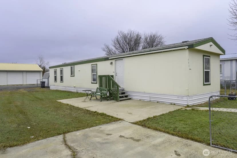 Property photo for 463 8th Avenue Se, Ephrata photo 11
