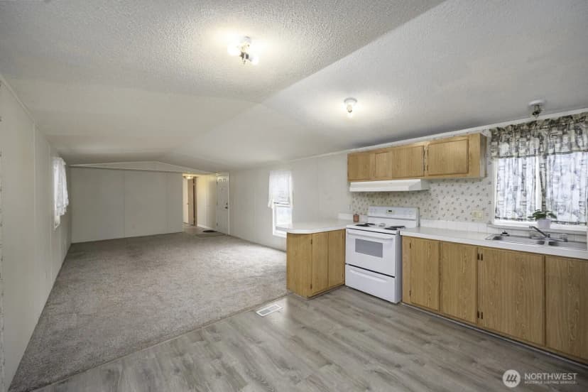 Property photo for 463 8th Avenue Se, Ephrata photo 28