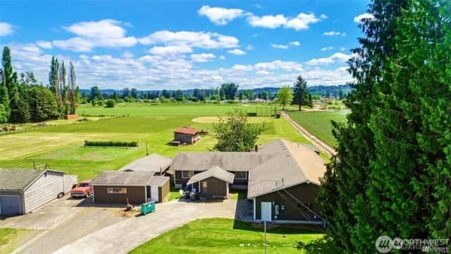 Property photo for 7614 48th Street E, Fife photo 2