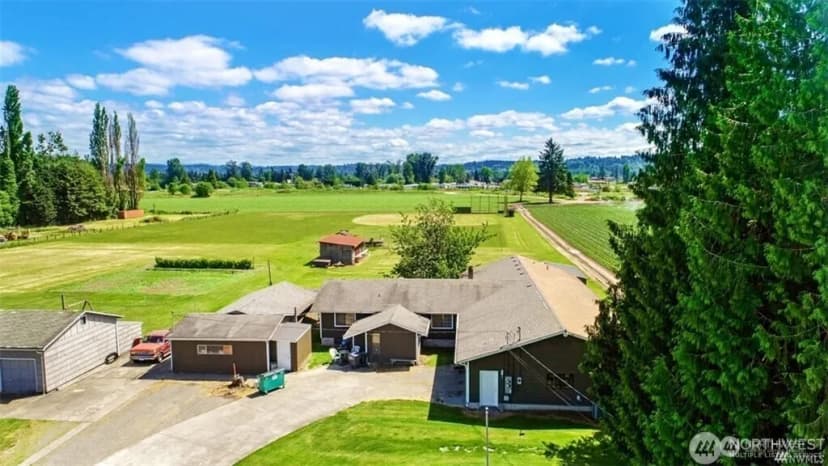 Property photo for 7614 48th Street E, Fife photo 2