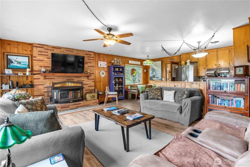 Property photo for 1206 184th Place, Long Beach photo 8