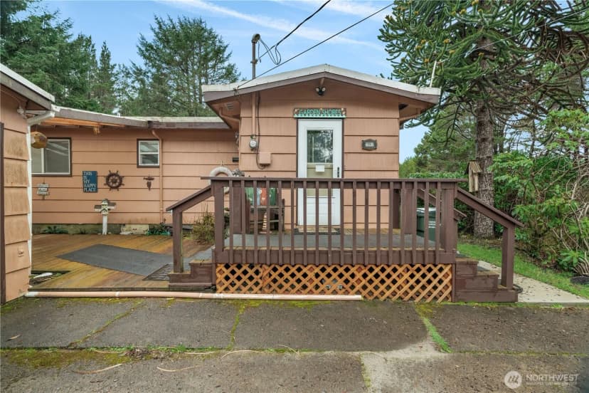 Property photo for 1206 184th Place, Long Beach photo 4