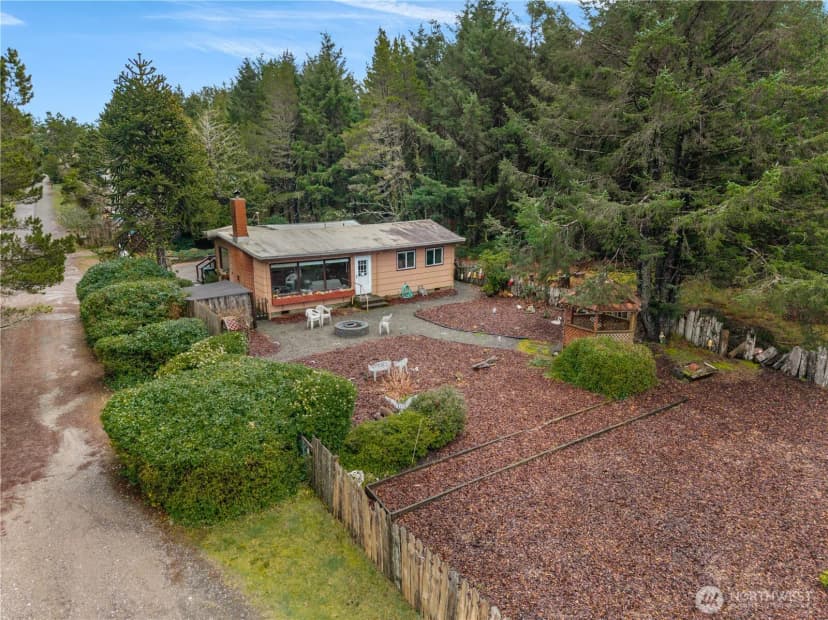Property photo for 1206 184th Place, Long Beach