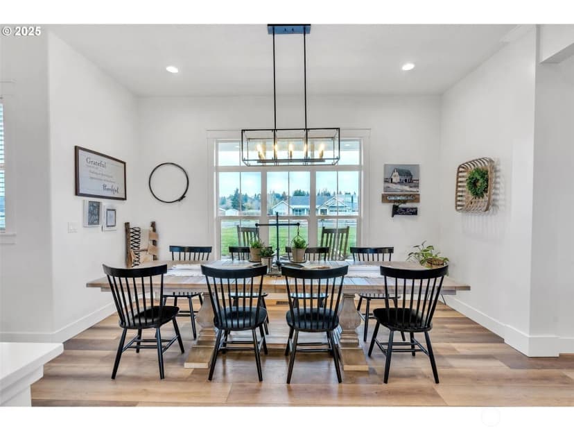 Property photo for 370 Tulip Lane, Woodland photo 4