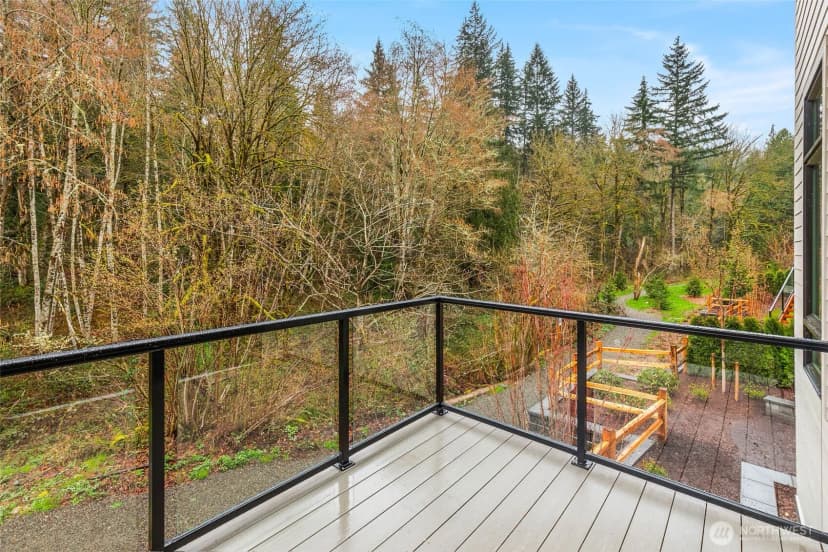 Property photo for 21045 Se 80th Street, Issaquah photo 21