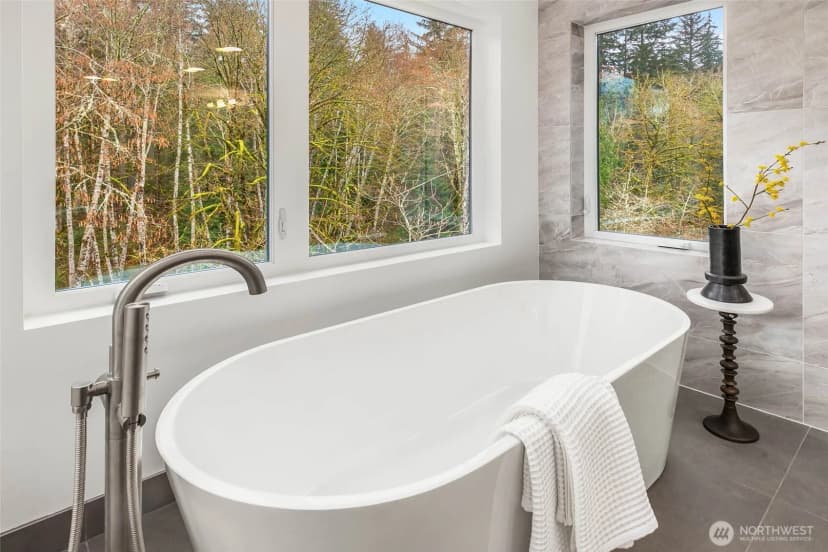 Property photo for 21045 Se 80th Street, Issaquah photo 25
