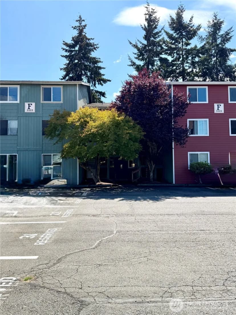 Property photo for 3322 I Street #f202, Auburn