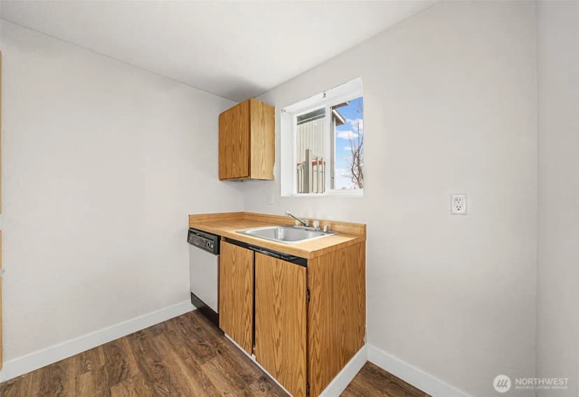 Property photo for 3322 I Street #f202, Auburn photo 6