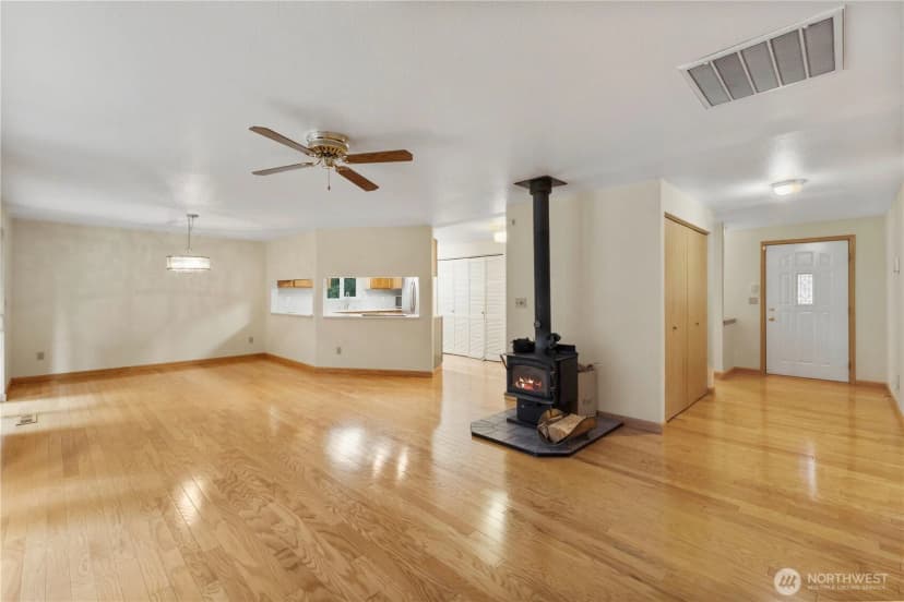 Property photo for 210 Country Estates Drive W, Rainier photo 15