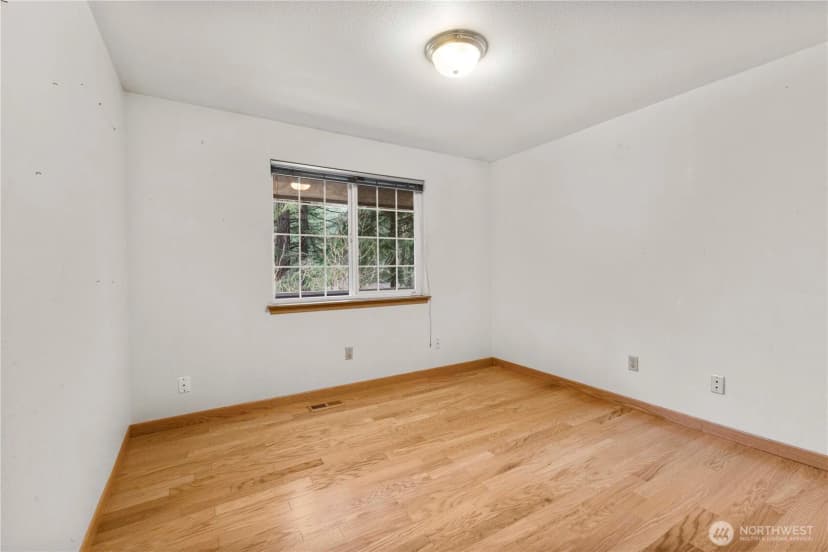 Property photo for 210 Country Estates Drive W, Rainier photo 16