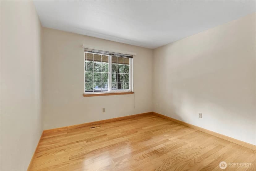 Property photo for 210 Country Estates Drive W, Rainier photo 19