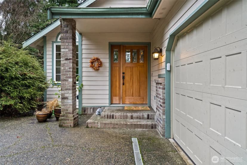 Property photo for 710 Z Street Se, Tumwater photo 2