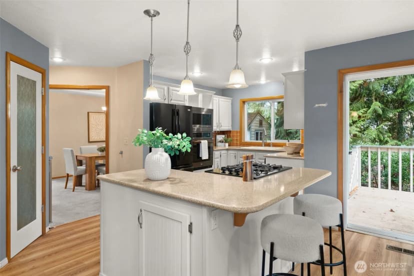 Property photo for 710 Z Street Se, Tumwater photo 11